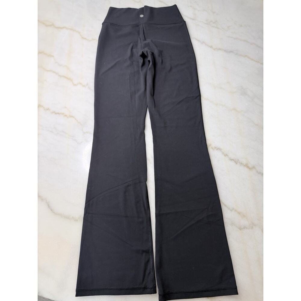 Athleta Women’s Size M Yoga Pants Black Transcend Stash Straight Leg Gym